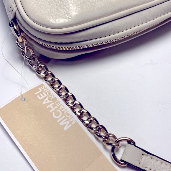 NWT Michael Kors small crossbody purse - Picture 14 of 14